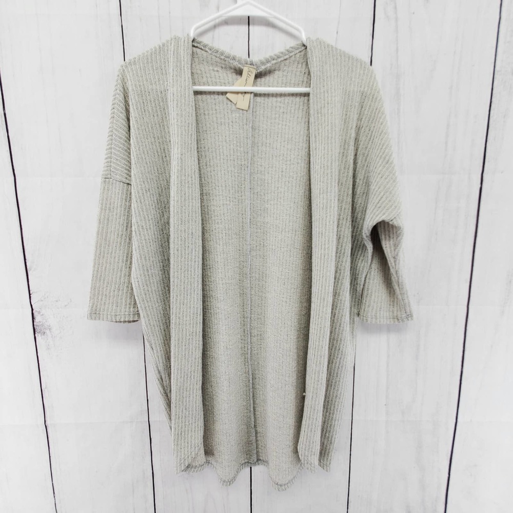 Evereve Allison Joy Small Slouchy Knit Long Sleeve Open Front Cardigan